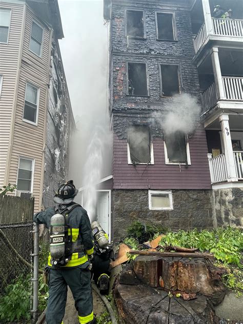 Boston firefighters battle 4-alarm blaze in Dorchester, 35 residents displaced and one firefighter injured